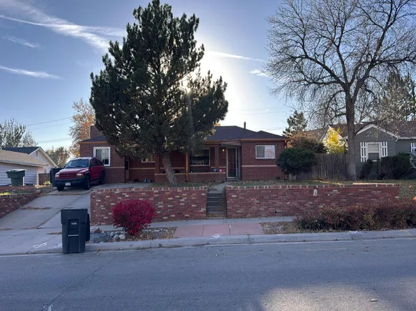 9281 Hoffman Way, Thornton, CO 80229