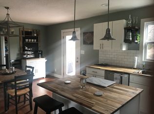 1220 Highland Dr, Knoxville, TN 37918