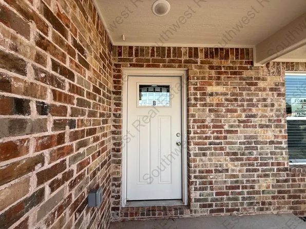 2117 Bobwhite Ct., 2117 Bobwhite Ct #B, Clovis, NM 88101