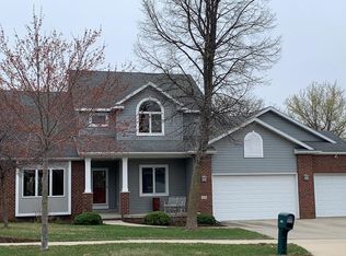 3223 Darcy Dr NE, Rochester, MN 55906