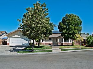 702 Cambria Ct, Lemoore, CA 93245