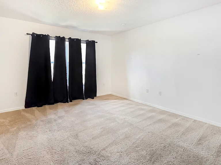 408 Eagle Dr — Photo 11