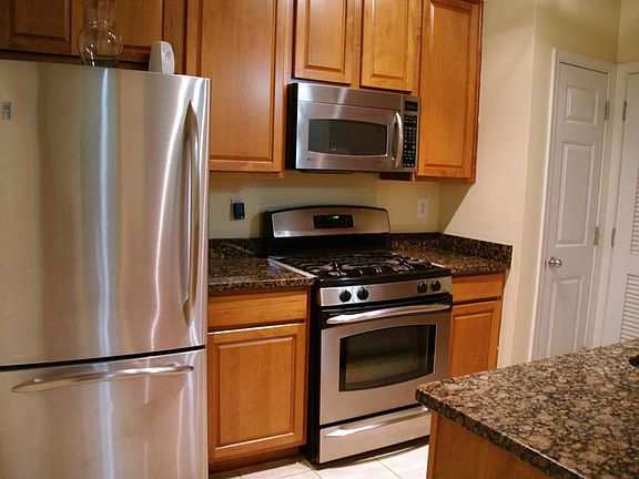 5th image of 4854 Eisenhower Ave Unit 145
