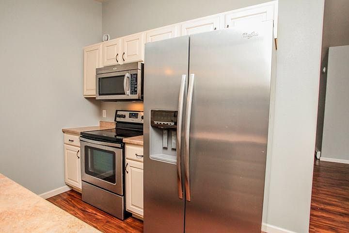 1st image of 1430 Itta Dr #A