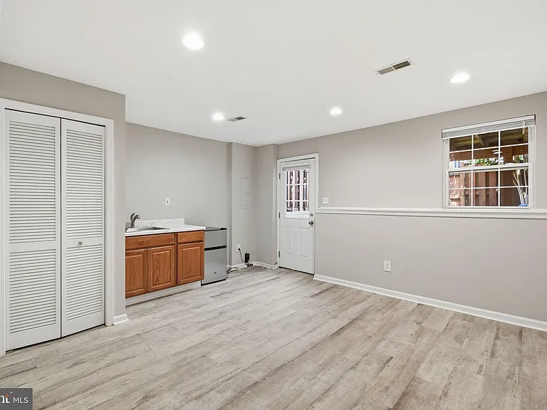 6374 Michael Robert Dr — Photo 11