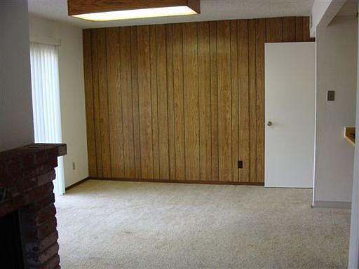 4th image of 2410 Camino Gardens Way