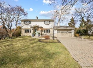 1970 Hampshire Rd, Columbus, OH 43221