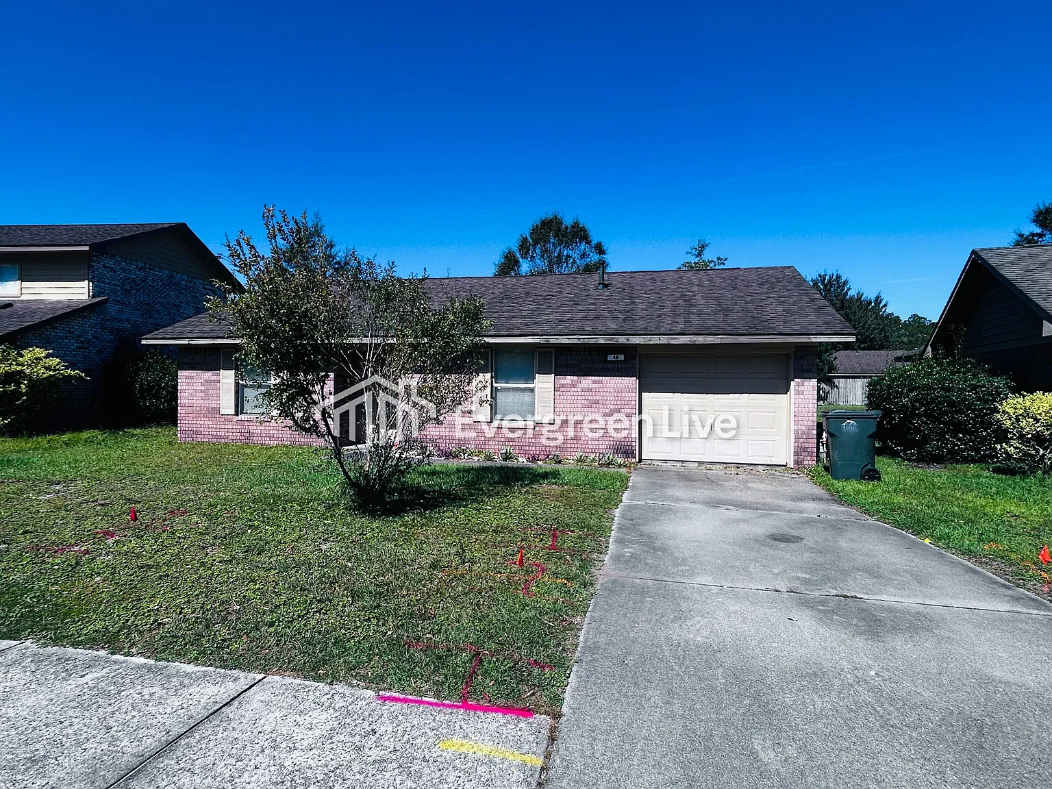 2 bed, 1.0 bath, 1387 sqft, $1,395 — Photo 2