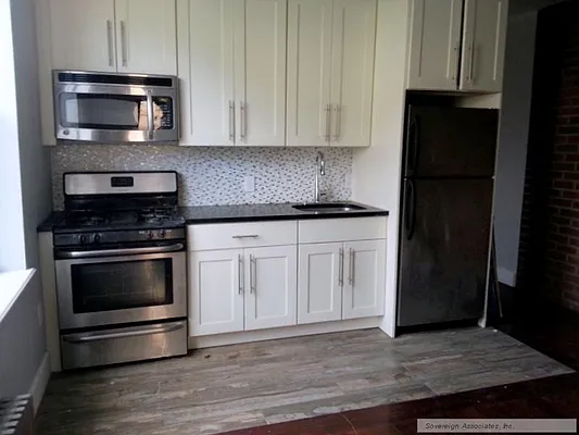 Rented by Sovereign Associates | media 1