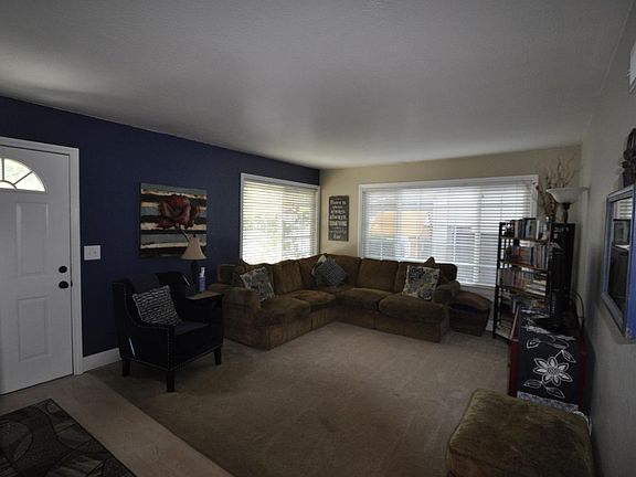 2nd image of 7086 Heaton Moor Dr