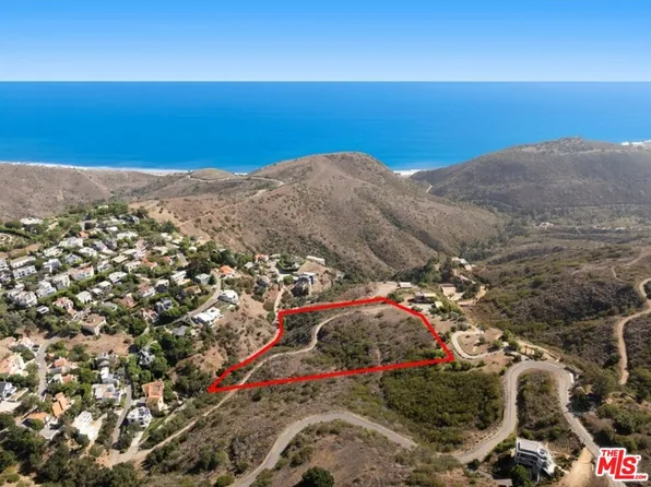 2826 Coralglen Dr, Malibu, CA 90265