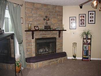2nd image of 520 El Paseo Pl