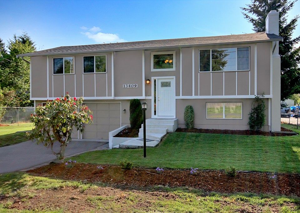 1st image of 13409 Yakima Ave S