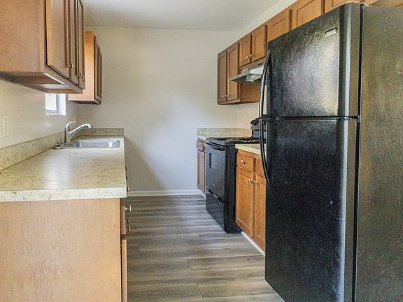 2nd image of 6707 Mopsy Ln