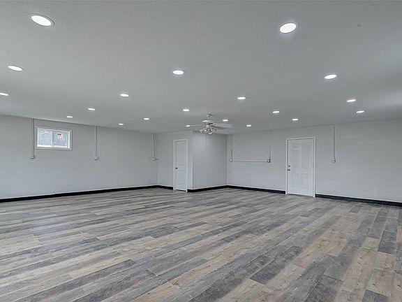 4th image of 6507 Laura Koppe Rd