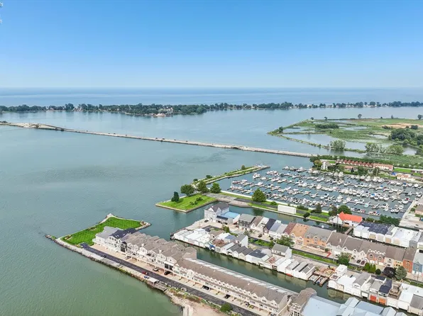 544 Nantucket Dr, Sandusky, OH 44870