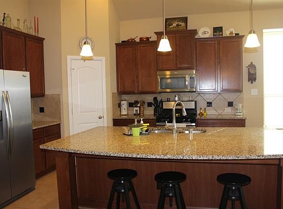 3rd image of 5116 Blackwood Dr