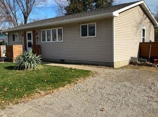 706 W Hempstead Ave, Fairfield, IA 52556