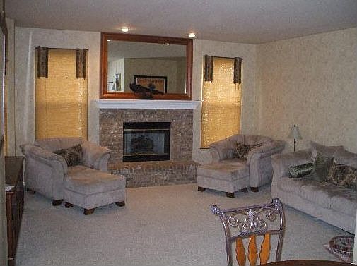 2nd image of 2140 Lotus Dr