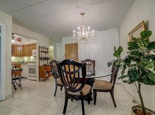67-05 242nd St #22B, Little Neck, NY 11362
