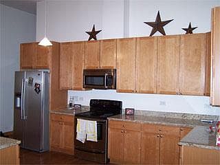 2nd image of 1242 N Milwaukee Ave Unit 2B