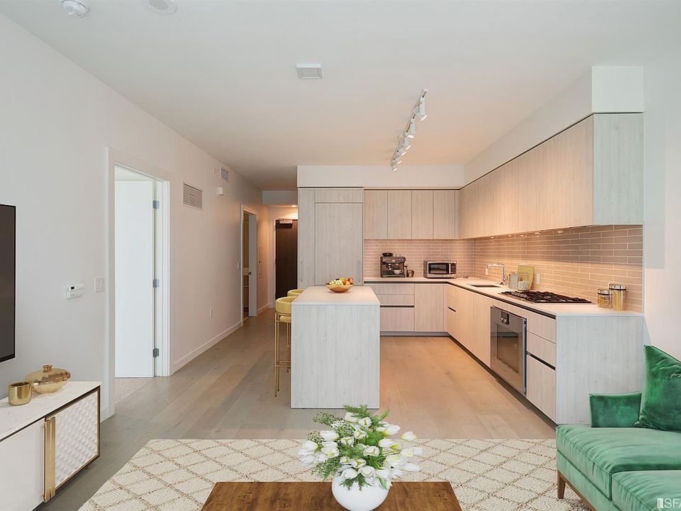 1st image of 1000 3rd St Unit 510