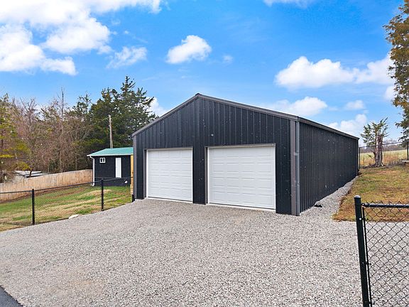 5th image of 249 N Riverwood Rd
