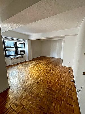 3rd image of 232 E 12th St APT 7G