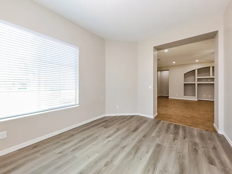 1812 E South Mountain Ave — Photo 10
