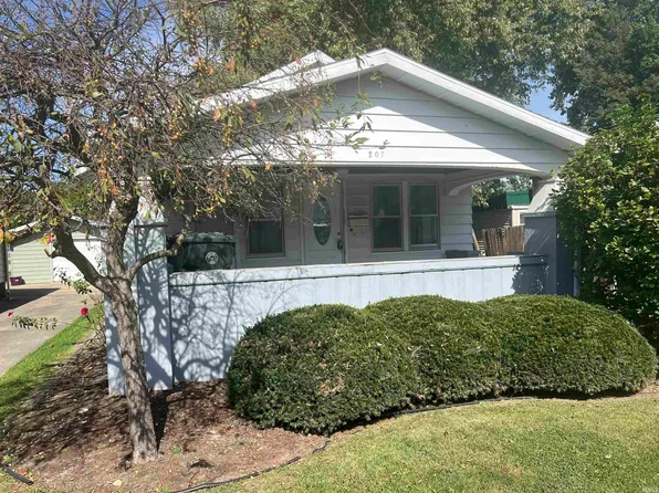 207 Klinger Ave, Plymouth, IN 46563