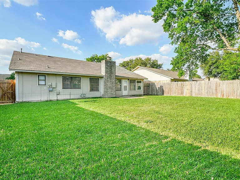 5635 Greenhill Forest Dr — Photo 20