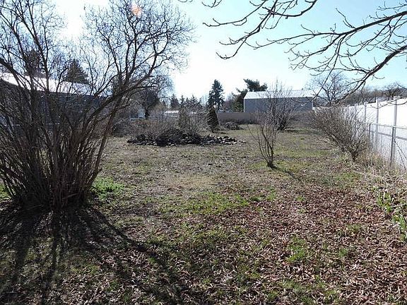 LOOKING TOWARD THE BACK AREA OF LOT!