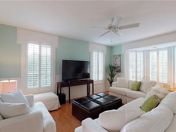 2nd image of 532 Sea Oats Dr