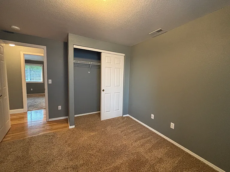 5416 Koufax Ln — Photo 13