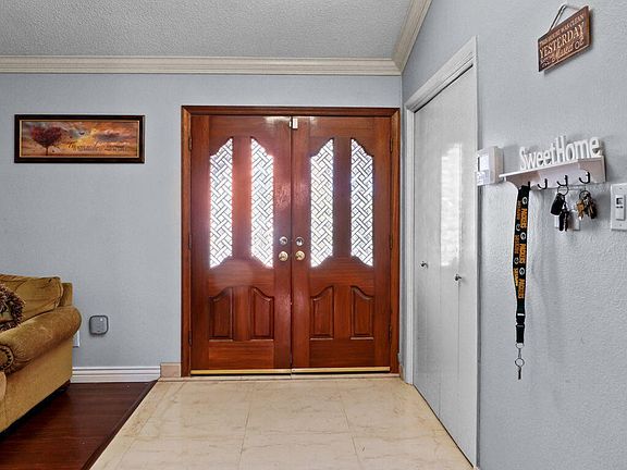 4th image of 3618 Clancy Ln