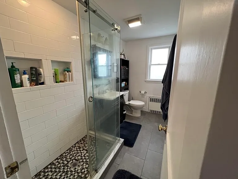 11 Taylor St — Photo 7