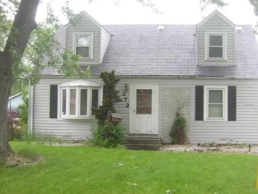 272 Hayes Dr photo 1
