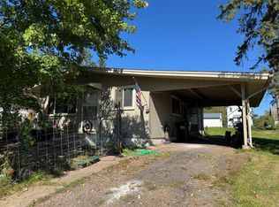 214 Division St, Sandstone, MN 55072