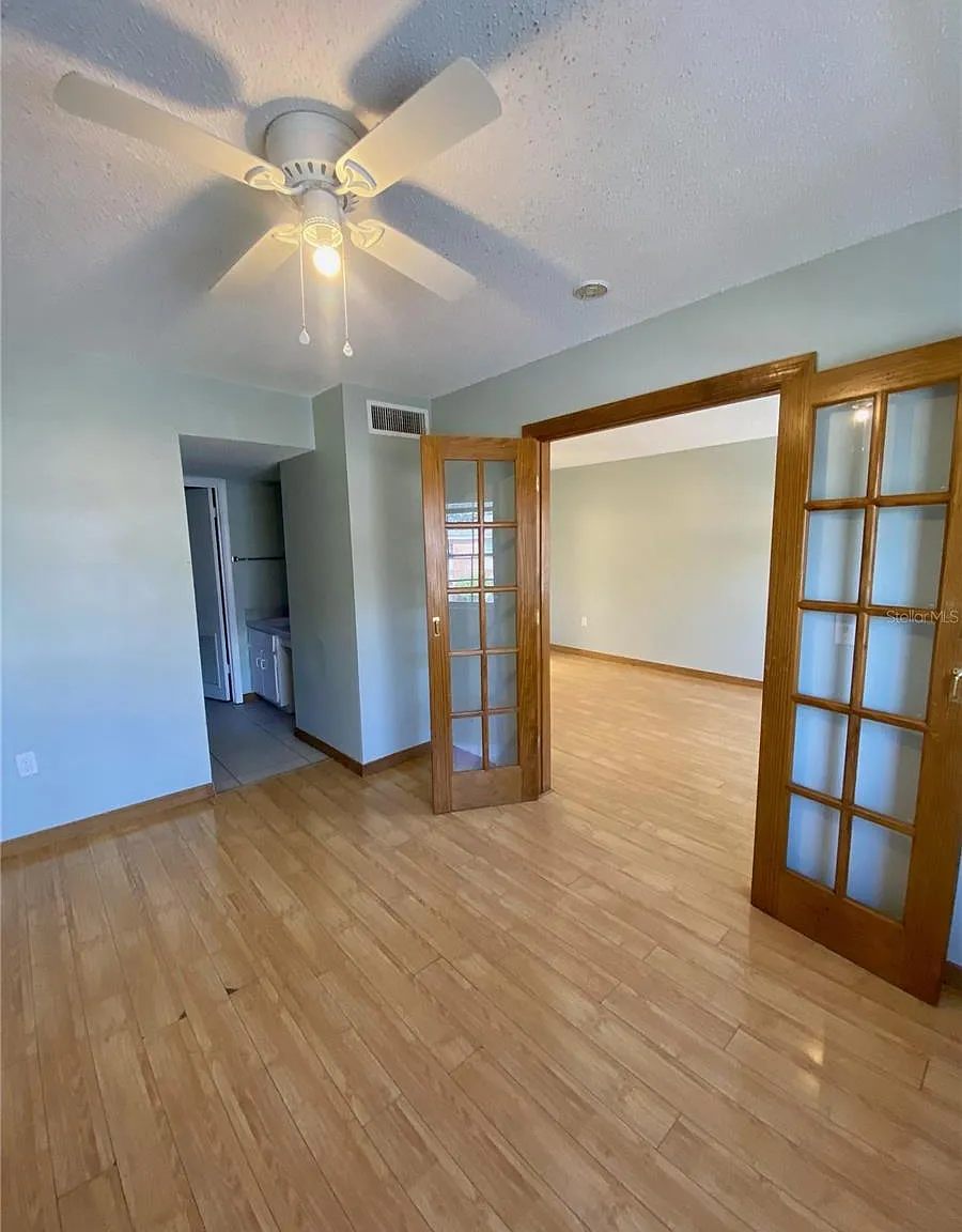 1 bed, 550 sqft, $1,150 — Photo 4