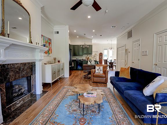 5th image of 101 Fairhope Ct N Unit 17