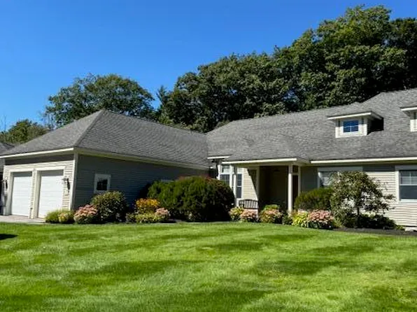 7 Ashwood Lane #7, Falmouth, ME 04105
