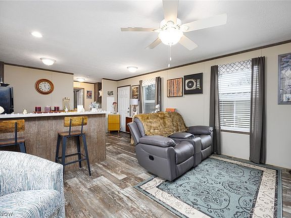 4th image of 6610 Lear Nagle Rd #38