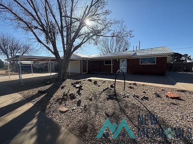 1st image of 609 Starlite Dr
