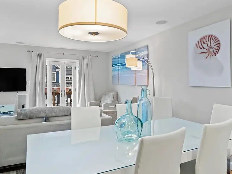 31B 6th St #31B — Photo 13