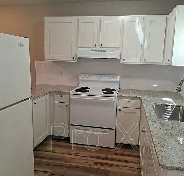 502 N Betty Jo Dr — Photo 4