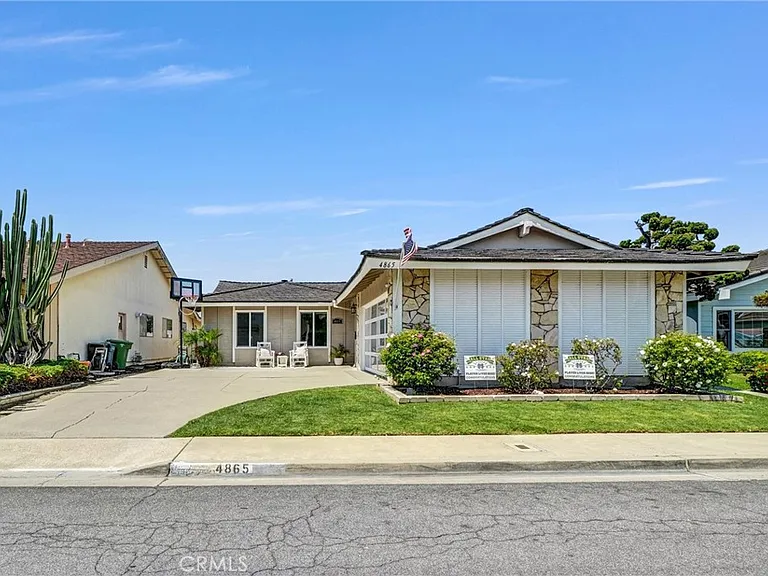 4865 Candleberry Ave — Photo 2