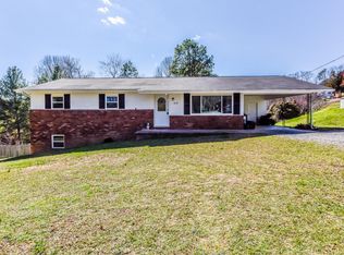 419 Howard Dr, Seymour, TN 37865