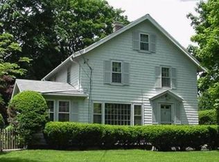 55 Stevens Rd, Needham, MA 02492