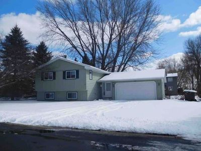 175 Crestview Ln, Loretto, MN, 55357