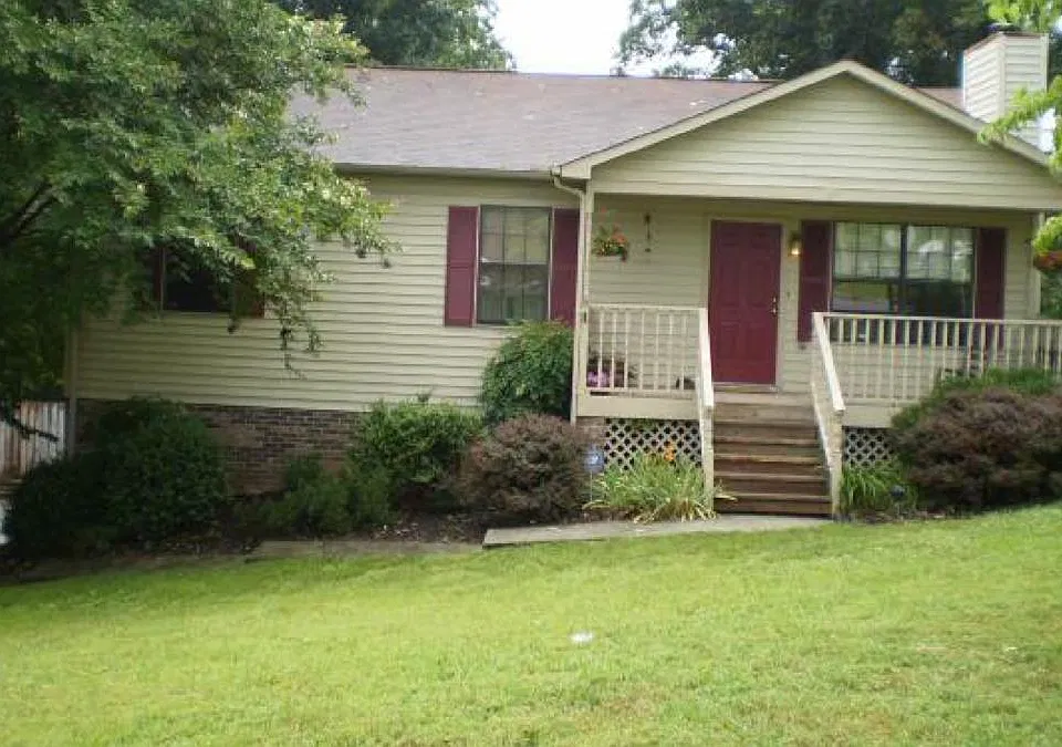 1133 Carollwood Rd